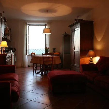 Casa Pertuiz' Tournon-dʼAgenais